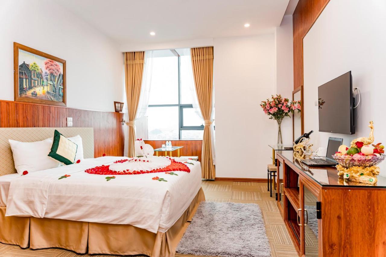 Binh An Nhien Hotel Duong Thanh エクステリア 写真