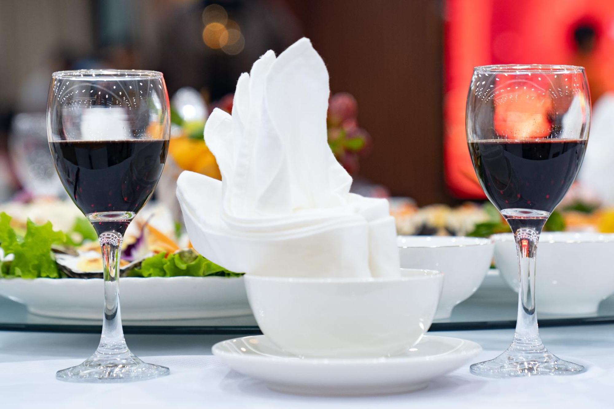 Binh An Nhien Hotel Duong Thanh エクステリア 写真