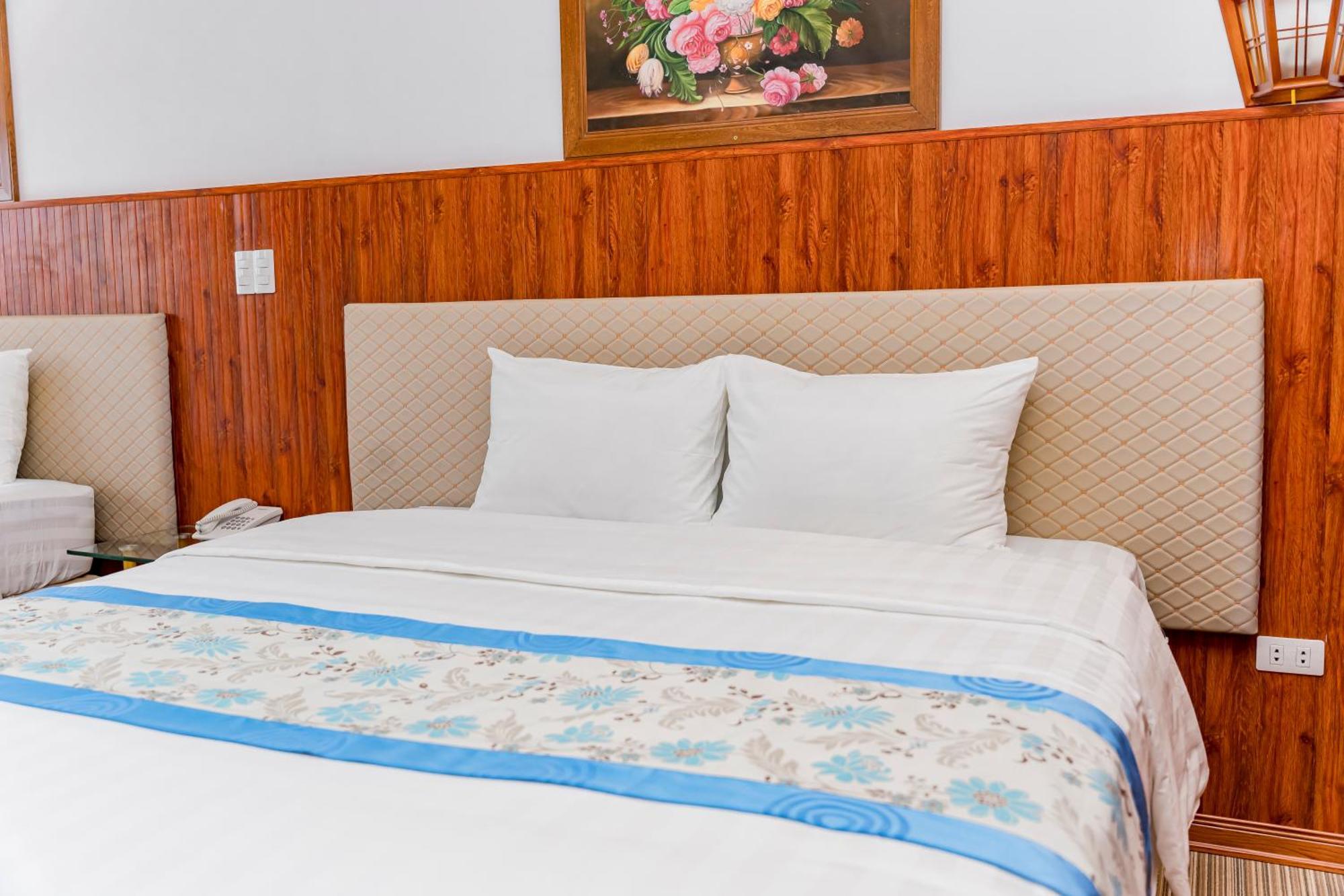 Binh An Nhien Hotel Duong Thanh エクステリア 写真