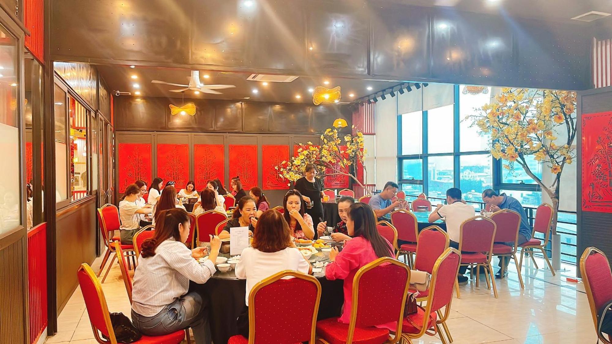 Binh An Nhien Hotel Duong Thanh エクステリア 写真
