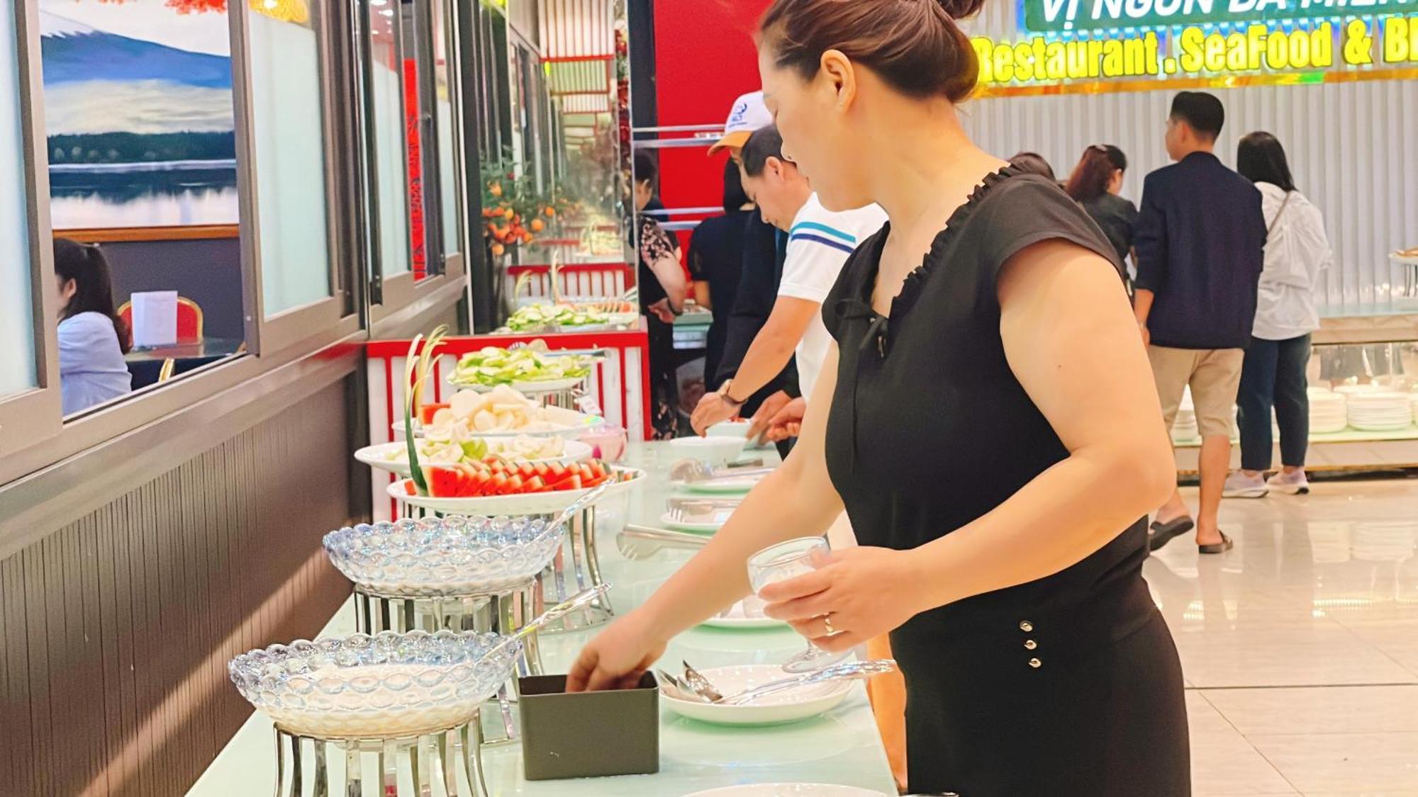 Binh An Nhien Hotel Duong Thanh エクステリア 写真
