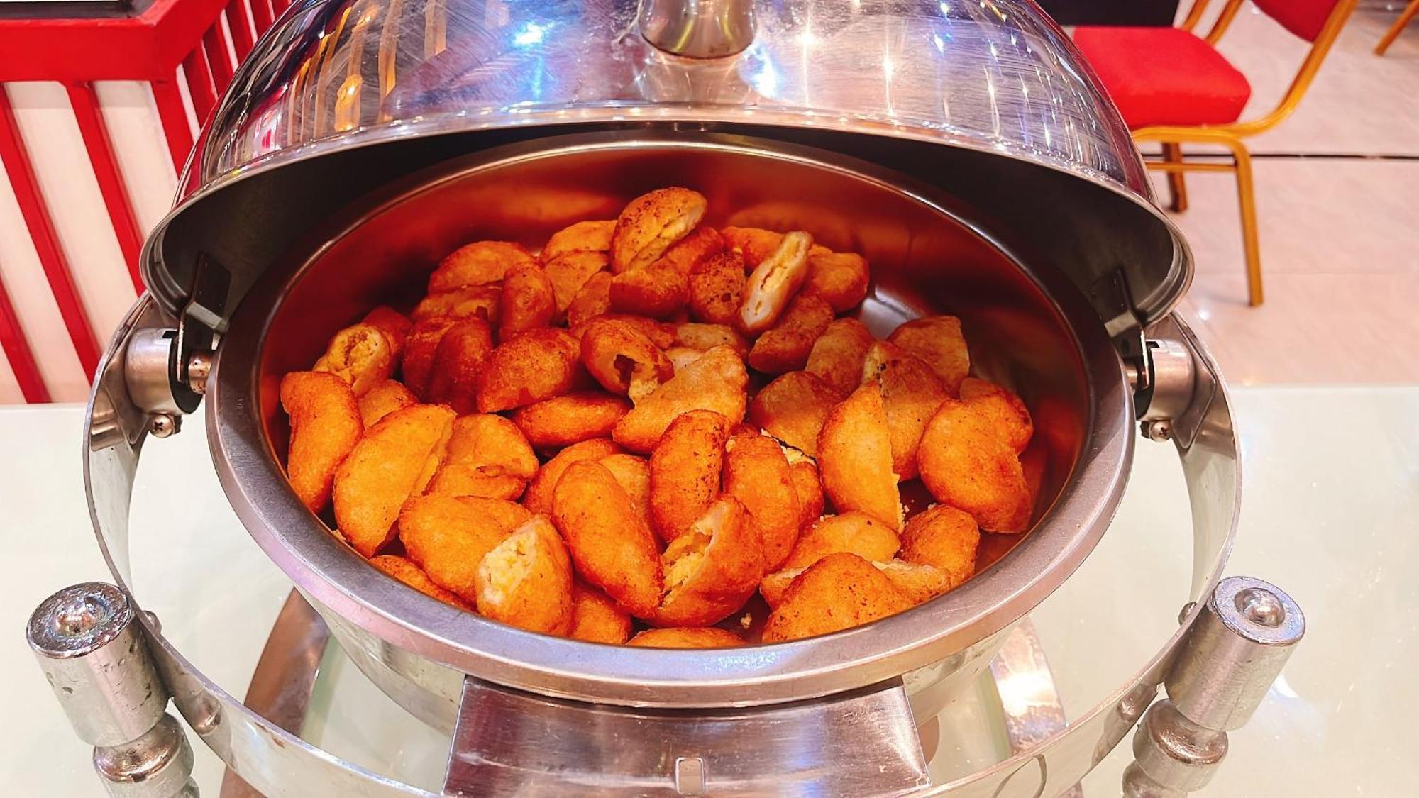 Binh An Nhien Hotel Duong Thanh エクステリア 写真